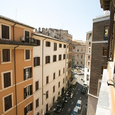 Private Room In Roma Centro Storico Exterior foto