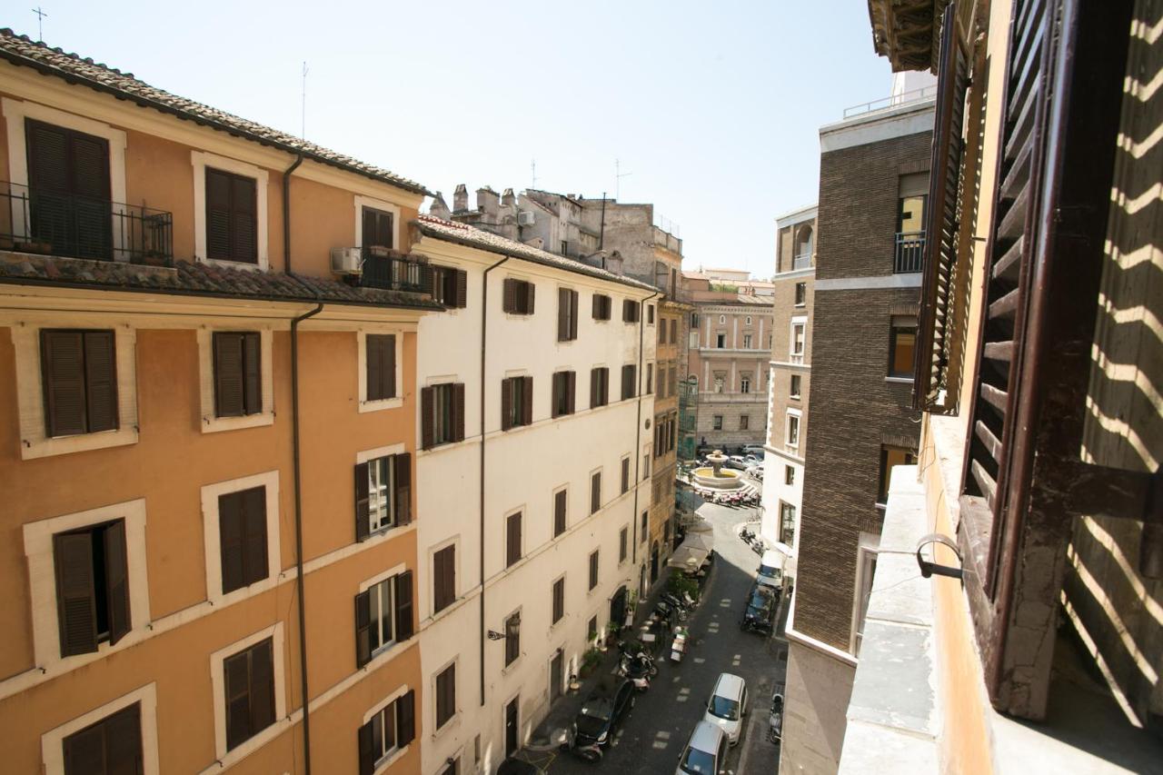 Private Room In Roma Centro Storico Exterior foto